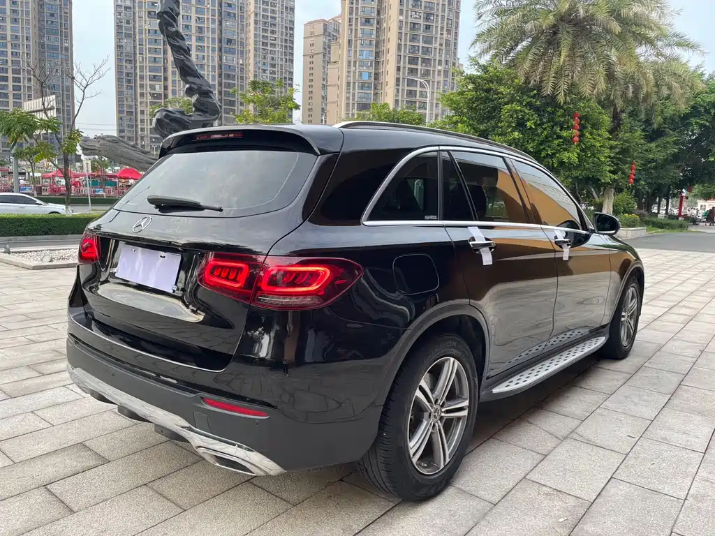 Mercedes-Benz GLC — миниатюра 9