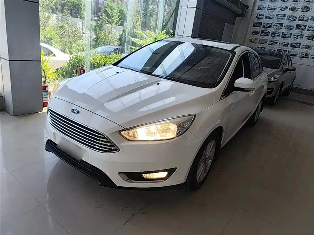 Купить Ford Focus