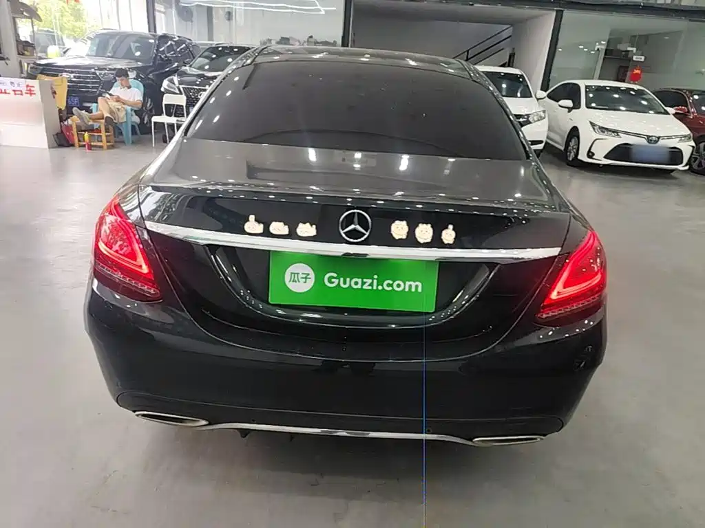 Mercedes-Benz C-Class — миниатюра 6