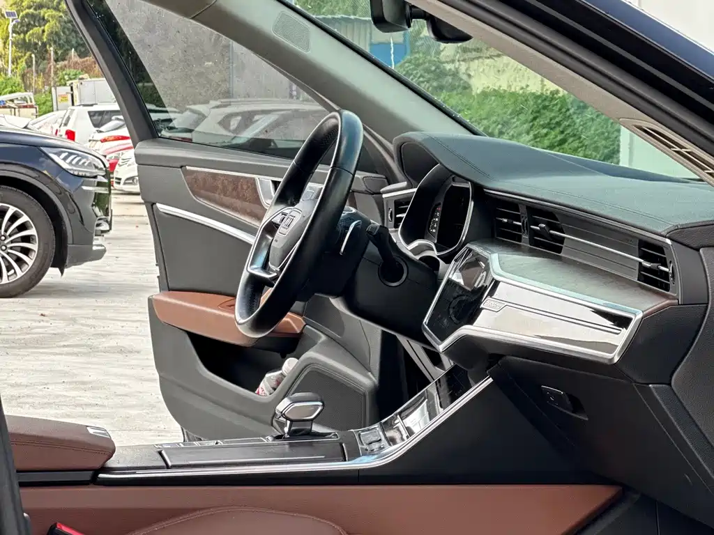 Audi A6 (Import) — миниатюра 4