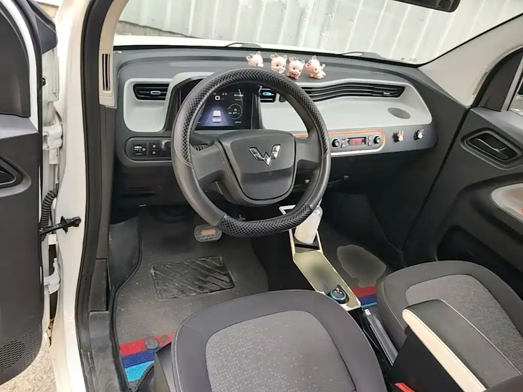 Wuling MINIEV — миниатюра 10