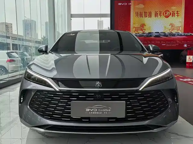 BYD QIN L 2025