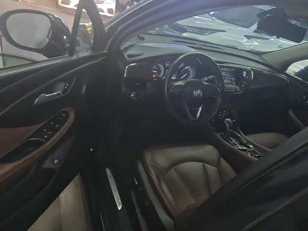 Buick Envision Plus — миниатюра 16