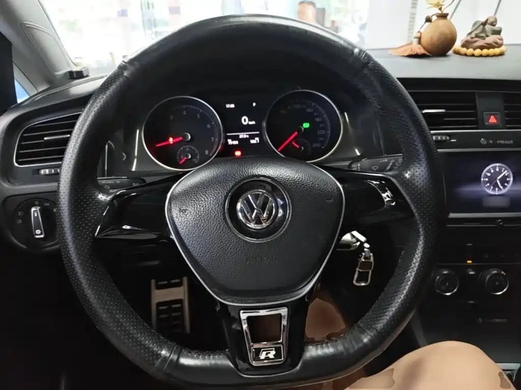 Volkswagen Golf — миниатюра 11