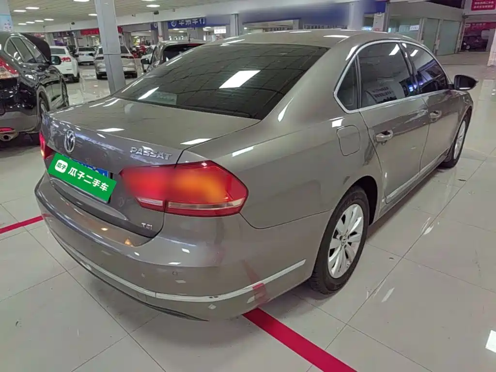 Volkswagen Passat — миниатюра 7