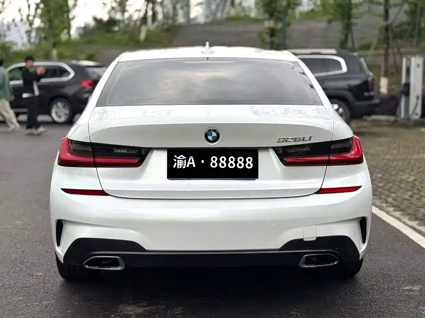 BMW 3 Series — миниатюра 3