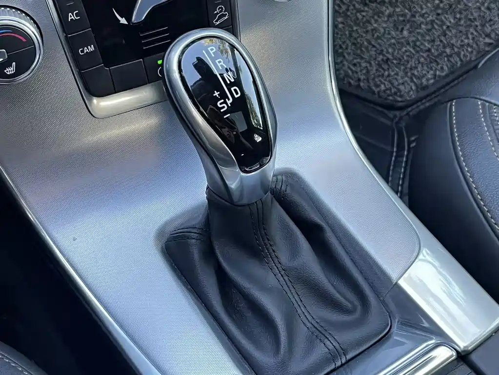 Volvo V60 — миниатюра 17