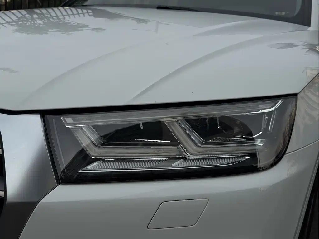 Audi Q5L — миниатюра 27