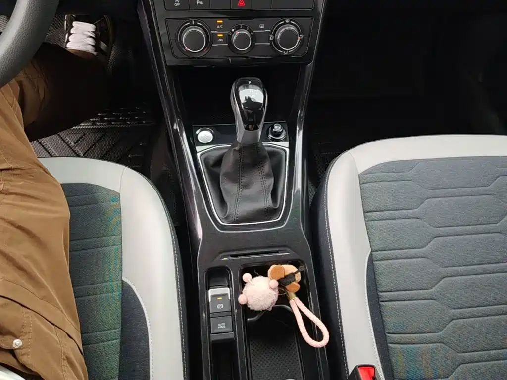 Volkswagen Tharu — миниатюра 14