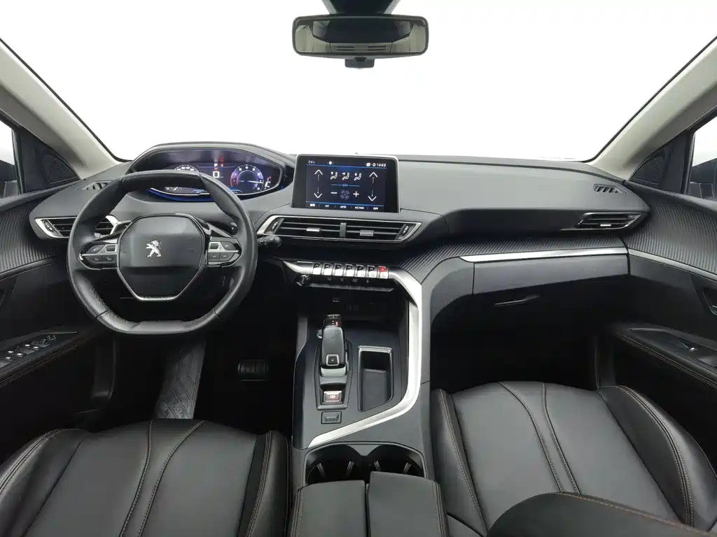Peugeot 4008 — миниатюра 5