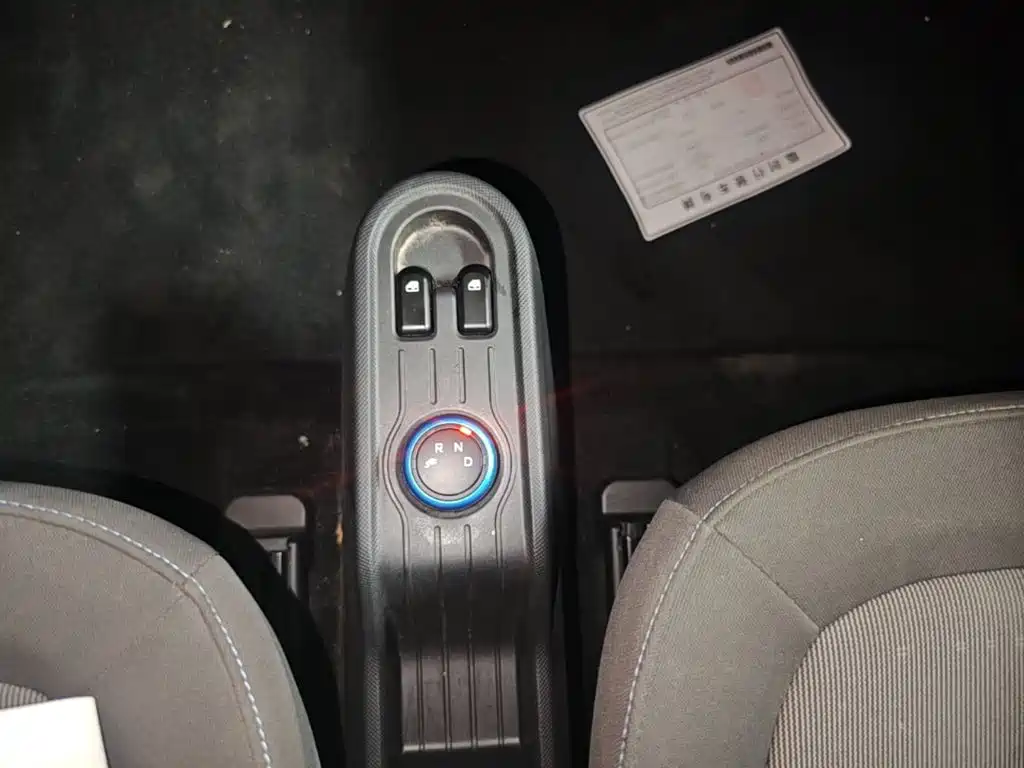 Wuling MINIEV — миниатюра 14