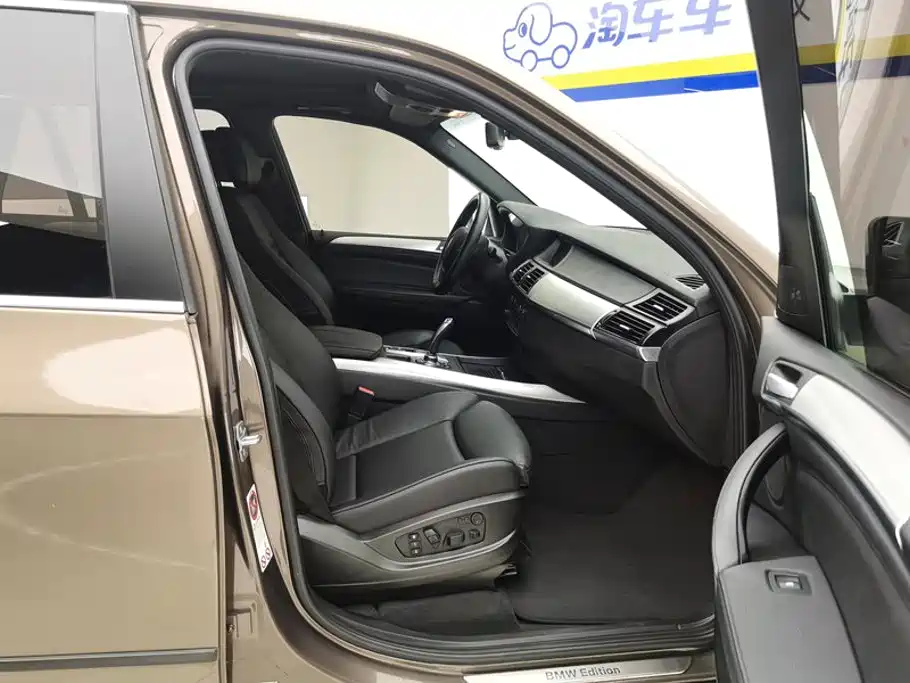 BMW X5 (Import) — миниатюра 8