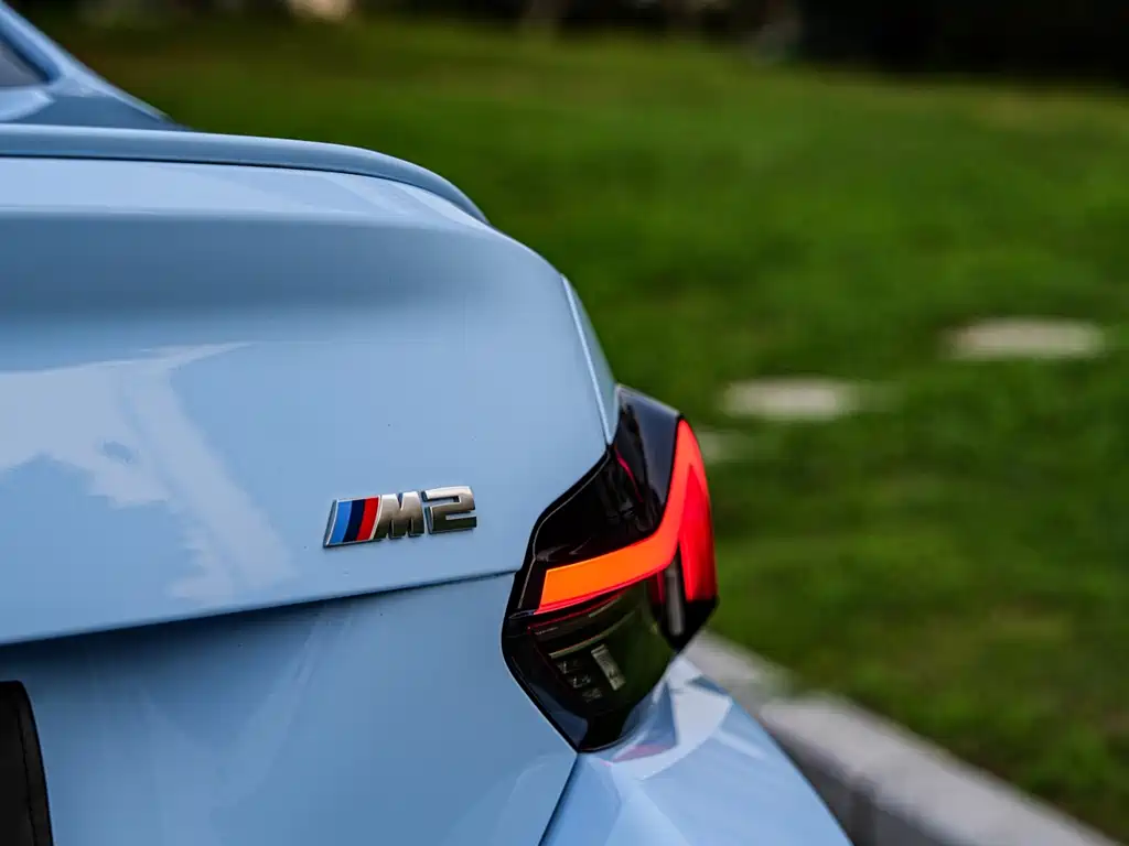 BMW M2 — миниатюра 7