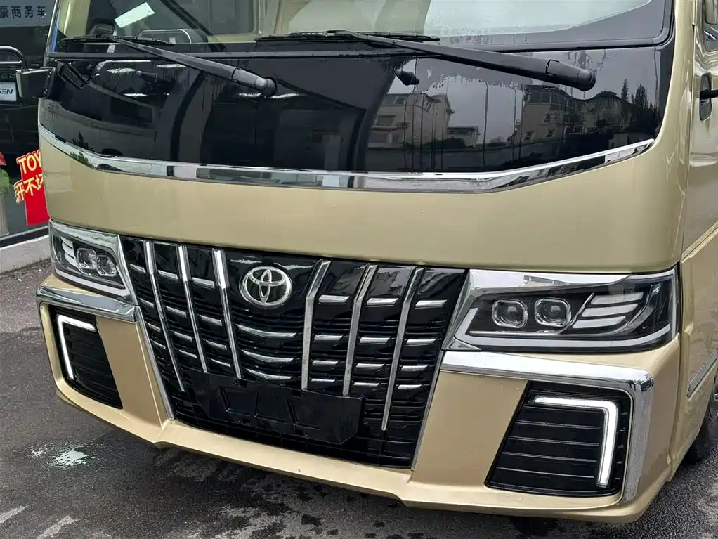 Toyota Coaster 2024 4.0L MT