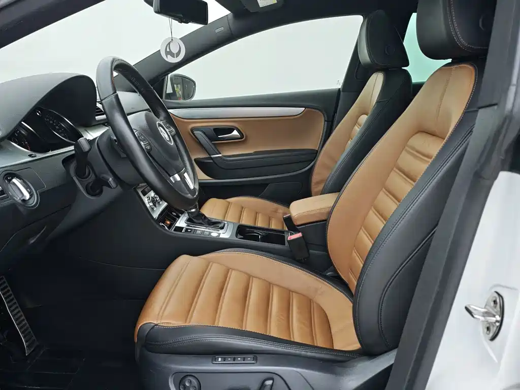 Volkswagen CC — миниатюра 7