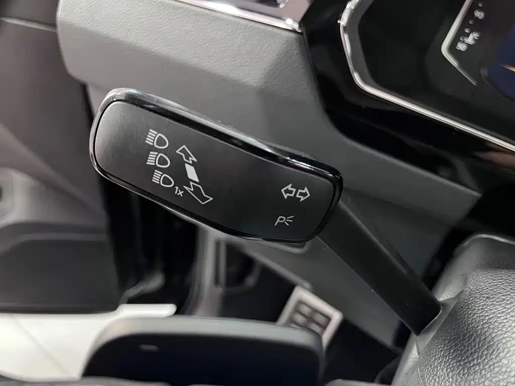 Volkswagen Tiguan L — миниатюра 7