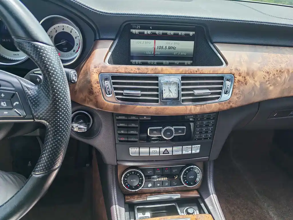 Mercedes-Benz CLS 2012 CLS 350 CGI