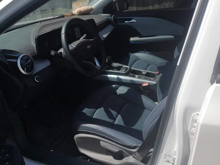 Chevrolet Monza 1.5 л 2024 г. Белый, пробег 15000 км