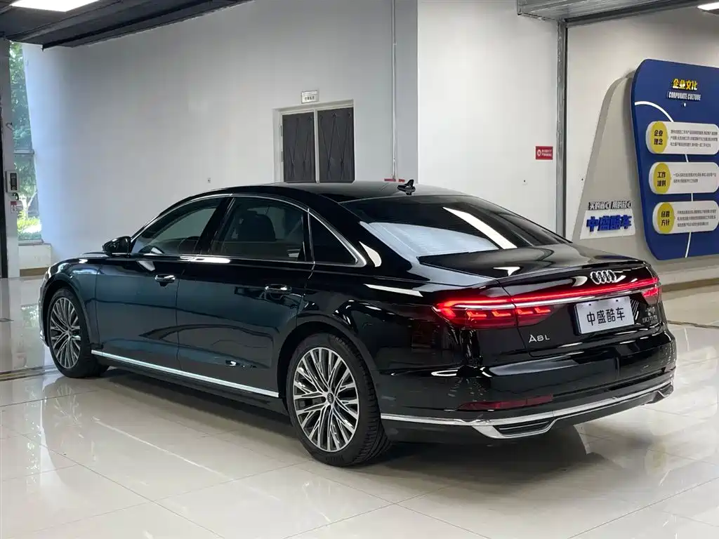 Audi A8 2022 A8L 55 TFSI quattro Luxury