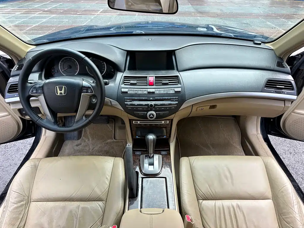 Honda Accord — миниатюра 11