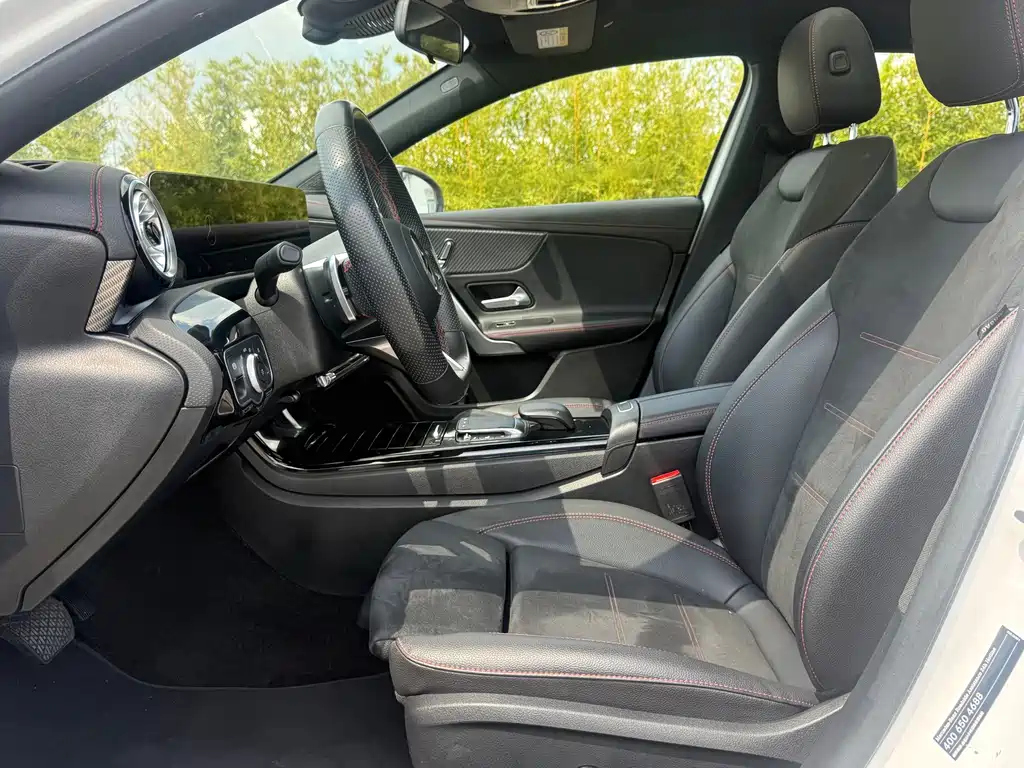Mercedes-Benz A-Class — миниатюра 5