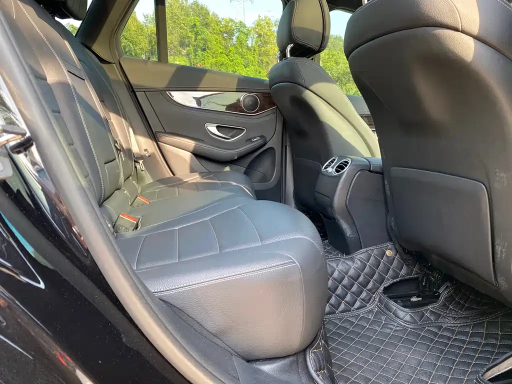 Mercedes-Benz GLC — миниатюра 10