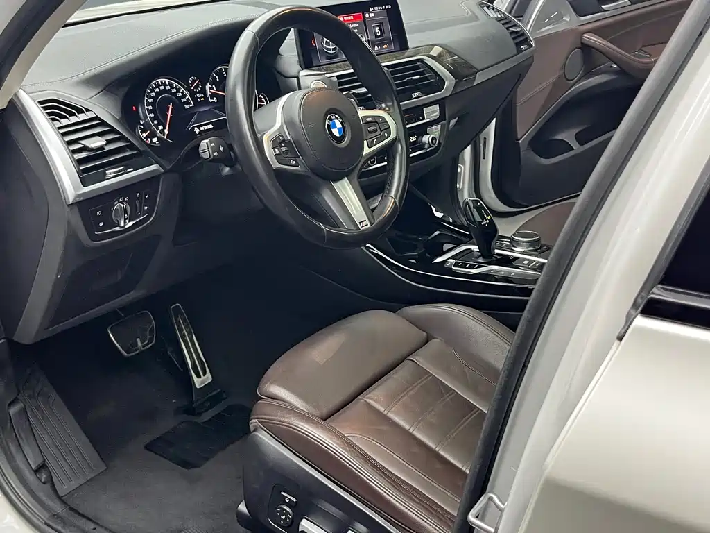 BMW X3 — миниатюра 15