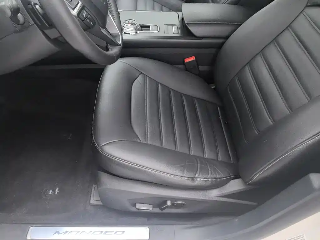 Ford Mondeo — миниатюра 20