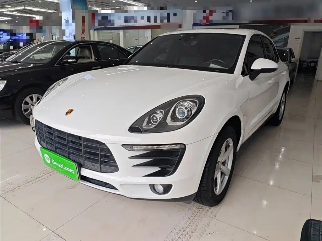 Купить Porsche Macan