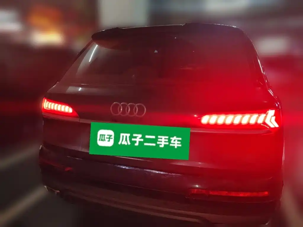 Audi Q7 — миниатюра 3