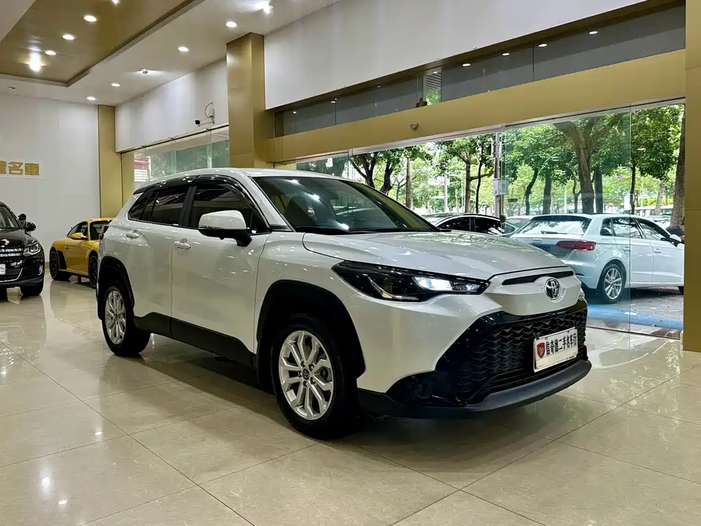 Toyota Frontlander — миниатюра 6