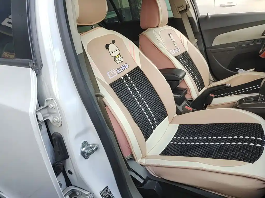Chevrolet Cruze — миниатюра 25