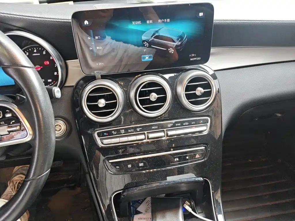 Mercedes-Benz GLC — миниатюра 6