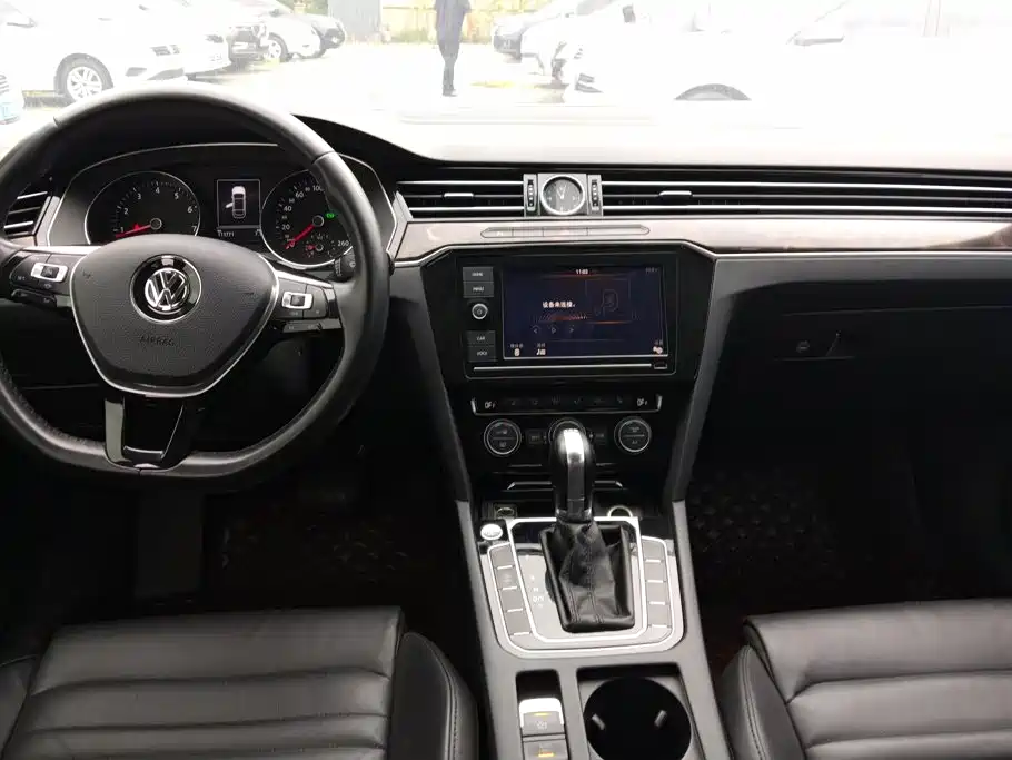 Volkswagen Magotan — миниатюра 12