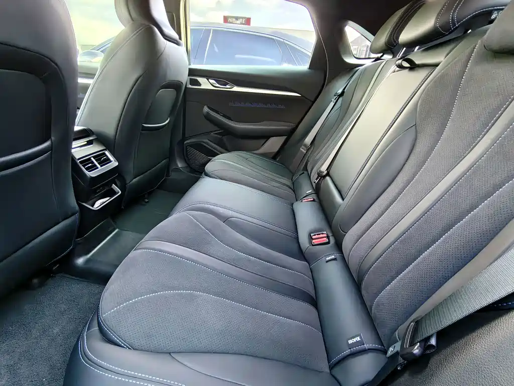 Geely Xingrui — миниатюра 10