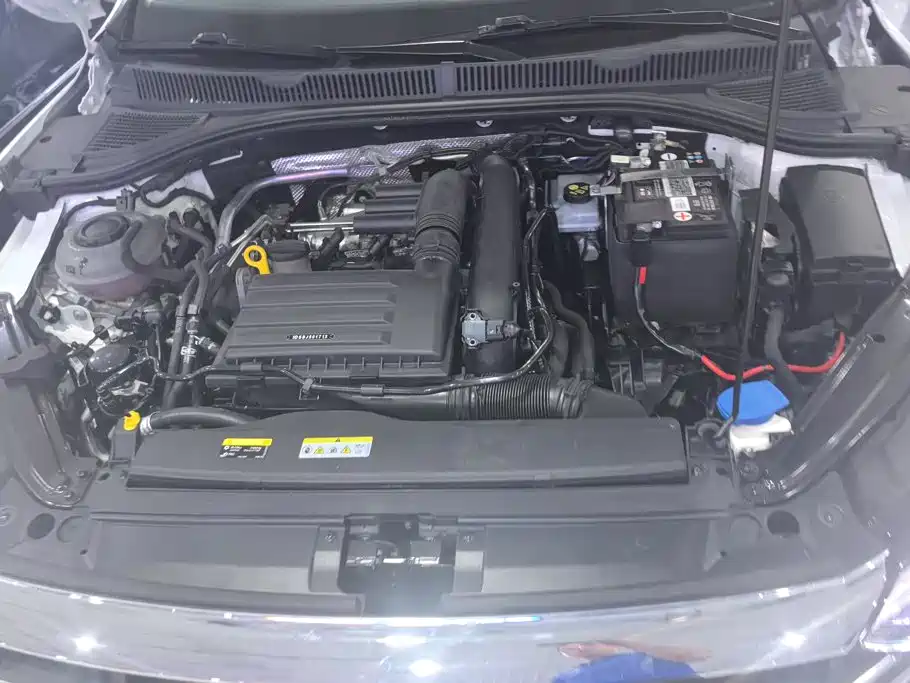 Volkswagen Sagitar — миниатюра 10