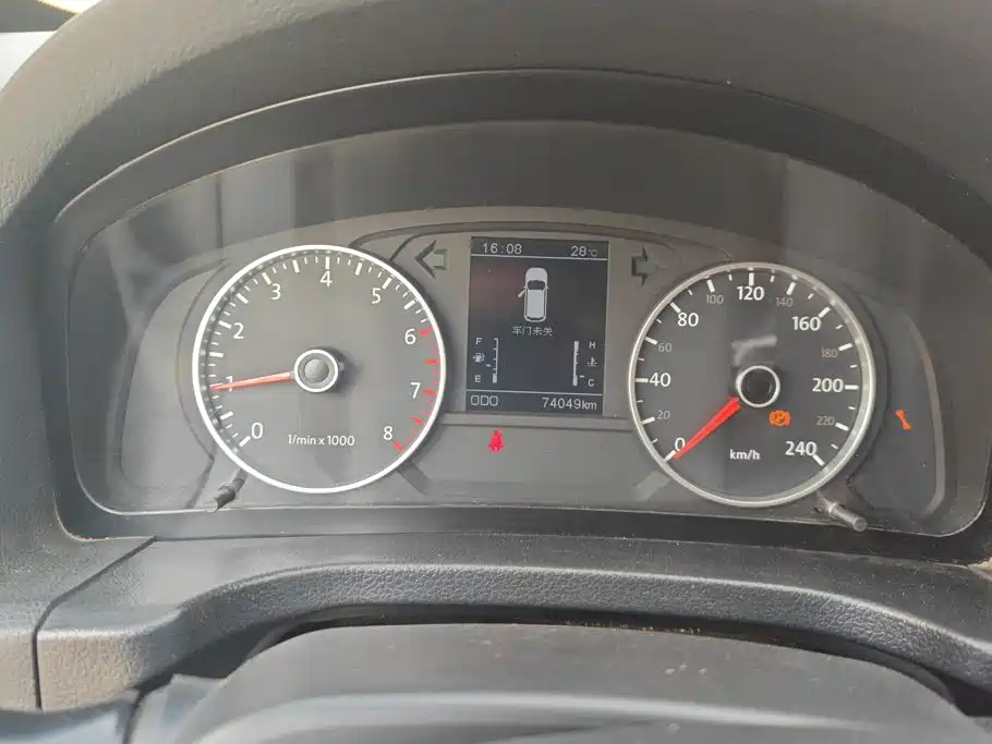 Yema Mustang T70 — миниатюра 14
