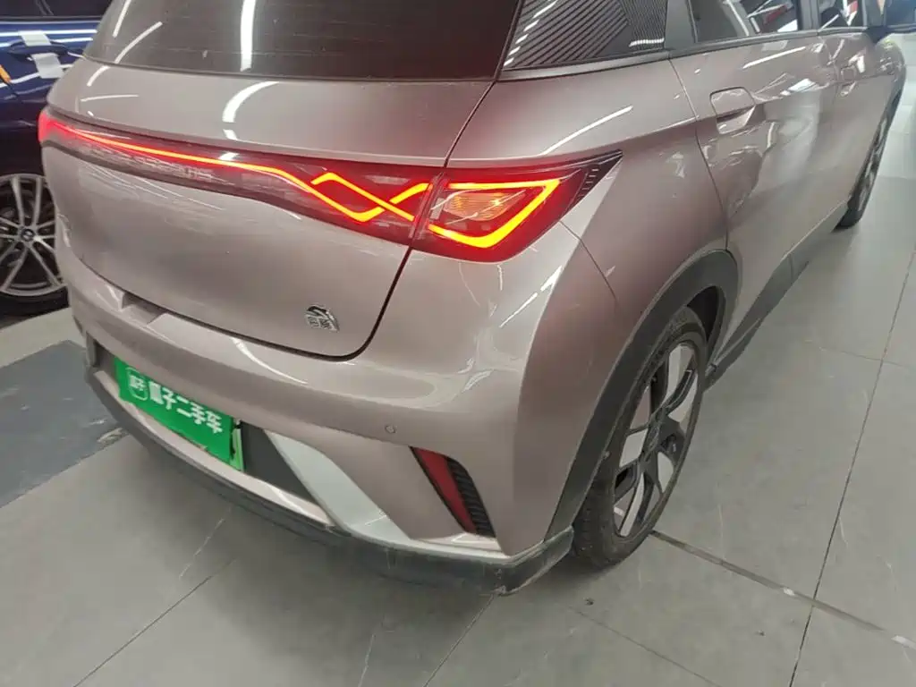 BYD Dolphin — миниатюра 8