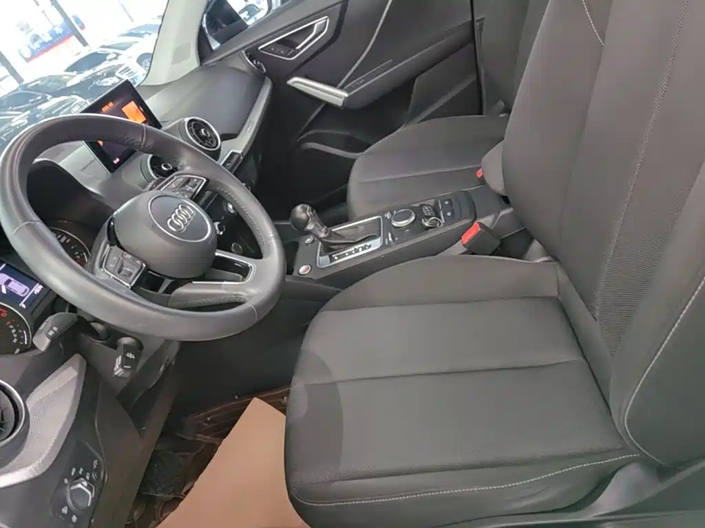 Audi Q2L — миниатюра 15