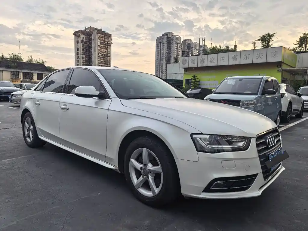 Audi A4L — миниатюра 3