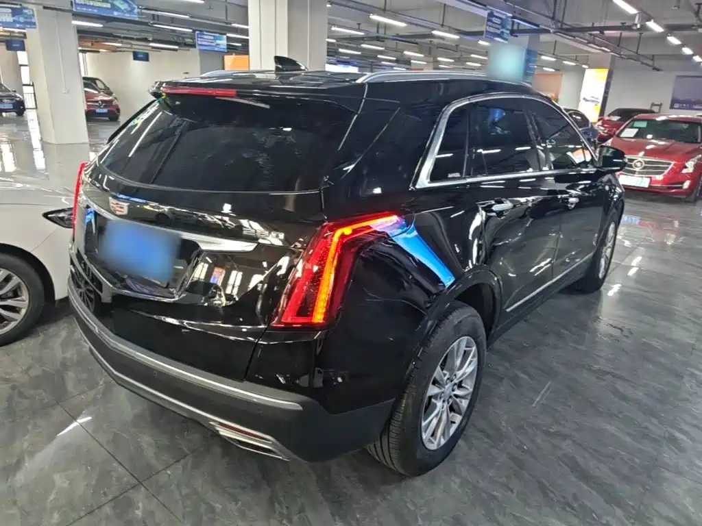 Cadillac XT5 — миниатюра 7