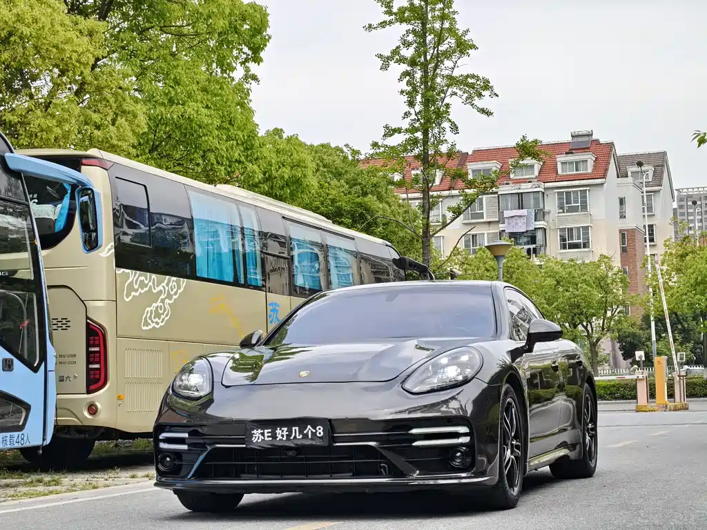 Porsche Panamera 2014