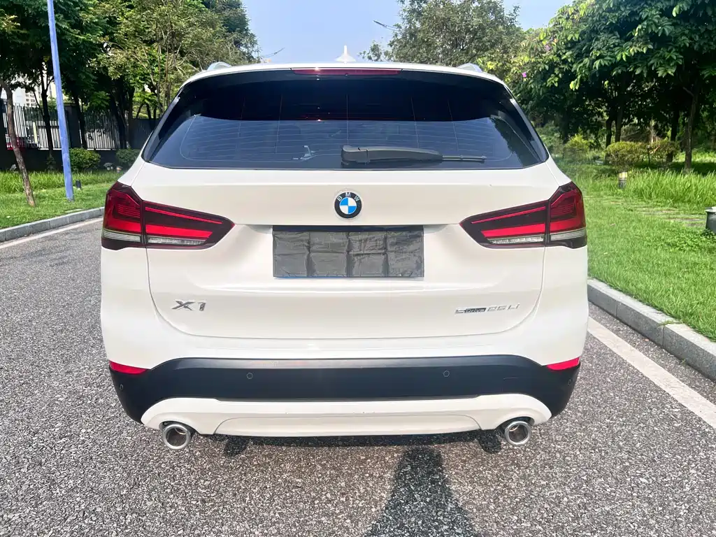 BMW X1 — миниатюра 5