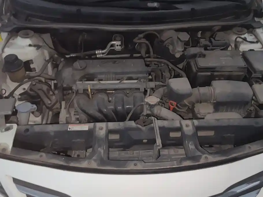Hyundai Verna — миниатюра 10