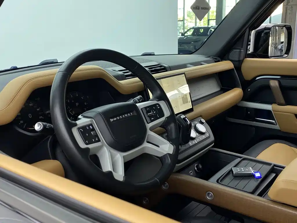 Land Rover Defender — миниатюра 28