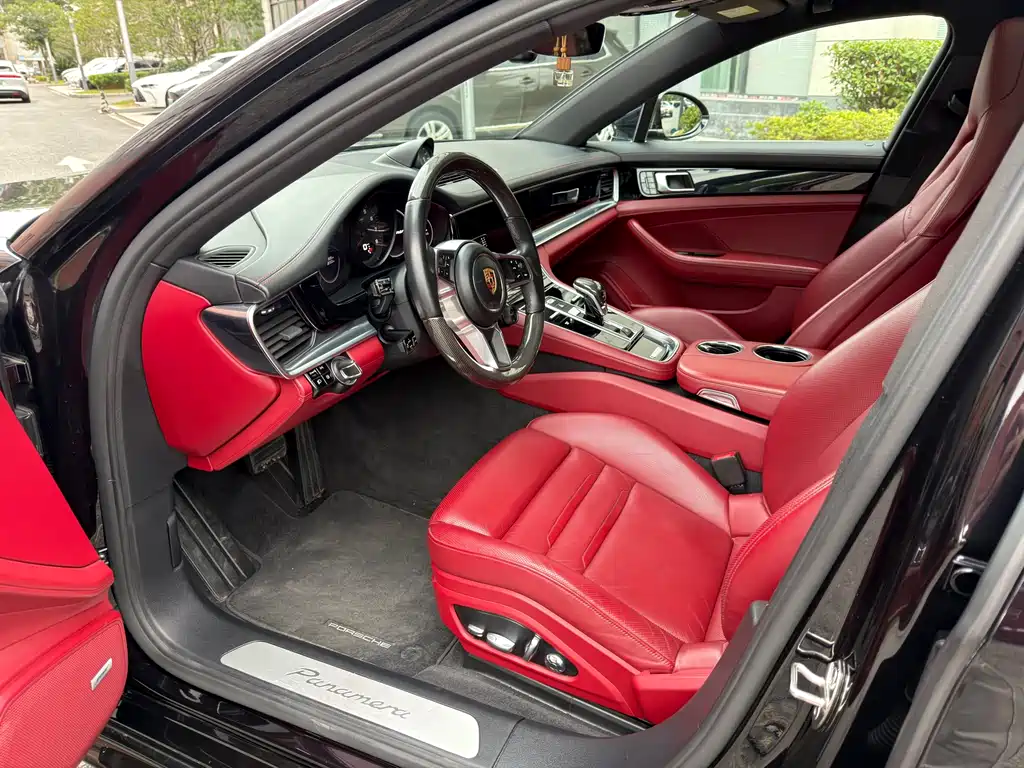 Porsche Panamera — миниатюра 6