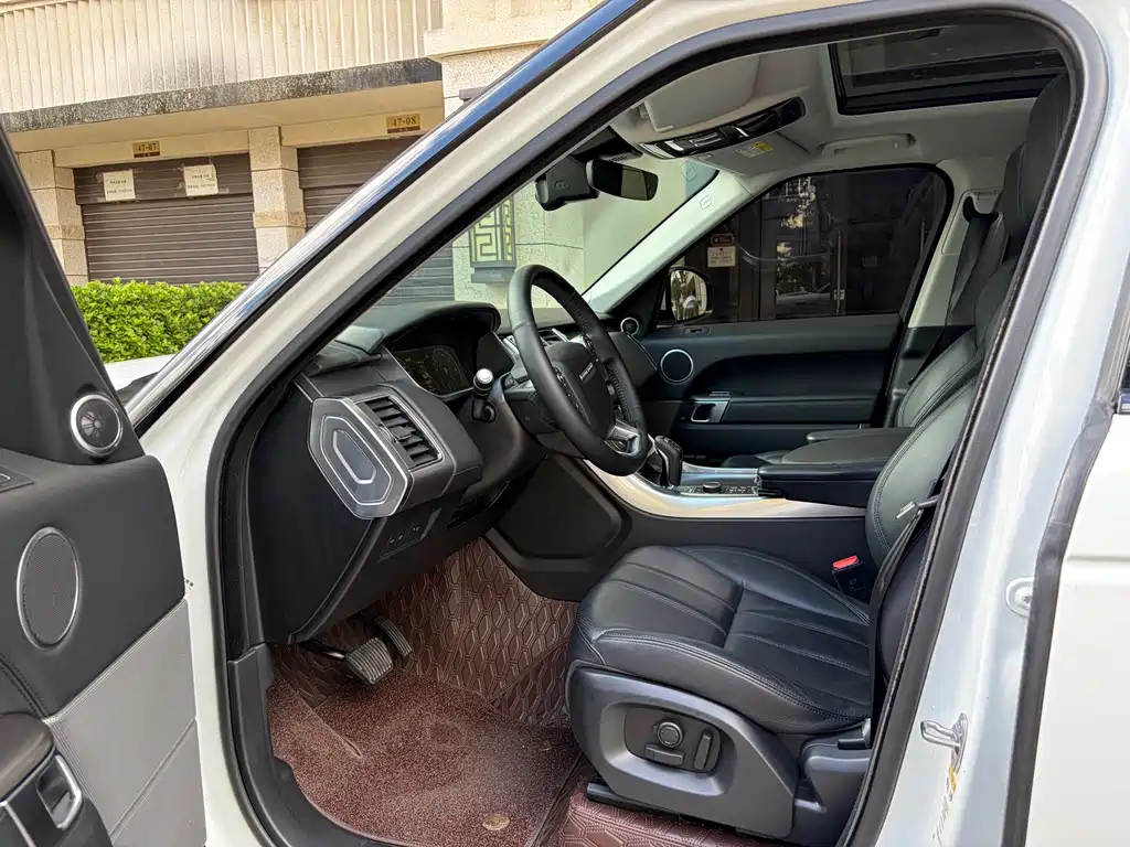 Land Rover Sport — миниатюра 4