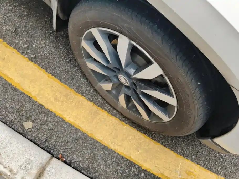 Skoda Karoq — миниатюра 6