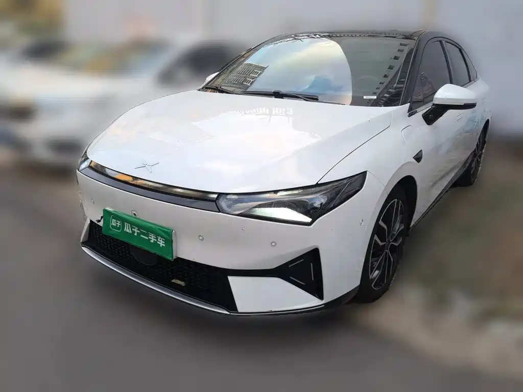 XPeng P5