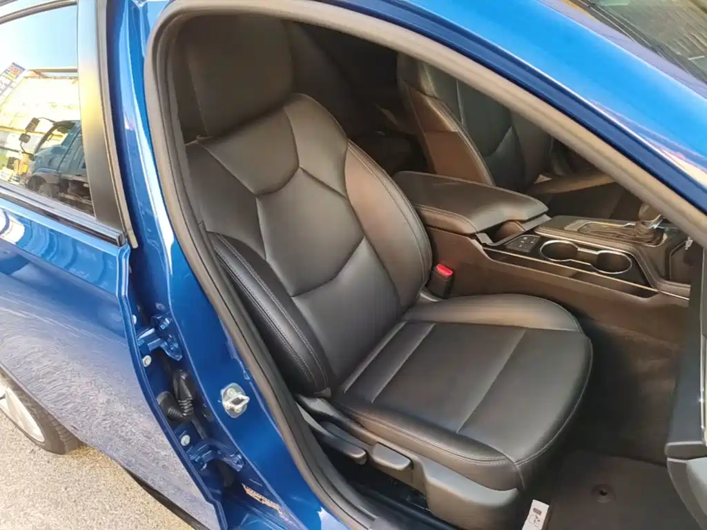 Cadillac CT4 — миниатюра 25